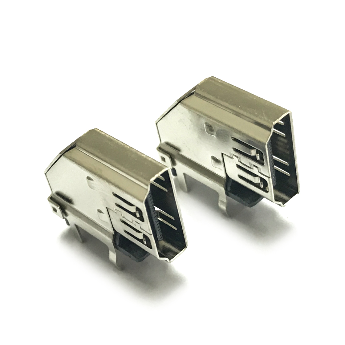 HDMI连接器A TYPE Female 90°DIP 侧插